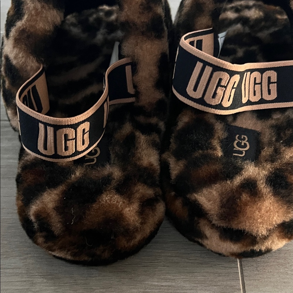 UGG Brown and Black Fluffy Animal Print Slippers Size 5 - Picture 3 of 3